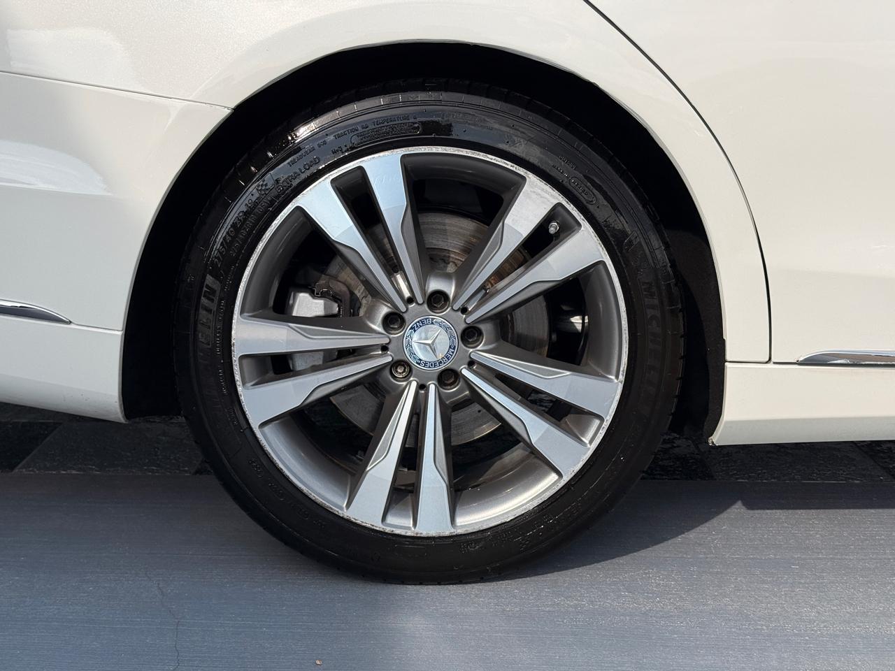 Mercedes-Benz S-Class S550 2015
