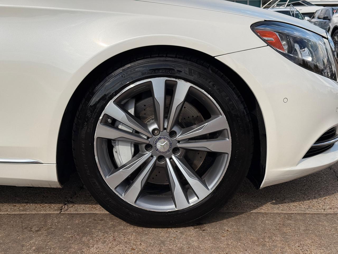 Mercedes-Benz S-Class S550 2015