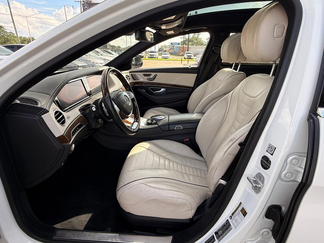 Mercedes-Benz S-Class S550 2015
