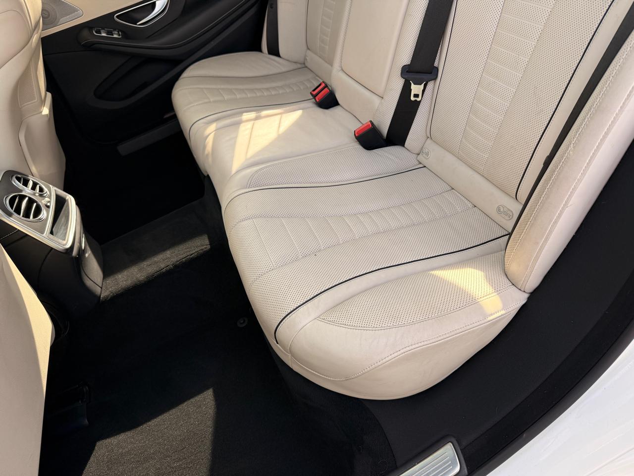Mercedes-Benz S-Class S550 2015
