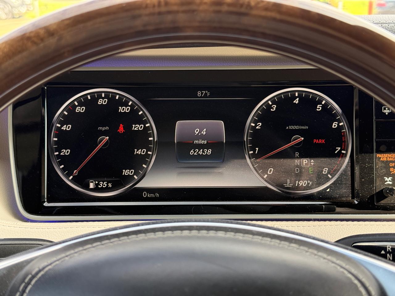 Mercedes-Benz S-Class S550 2015