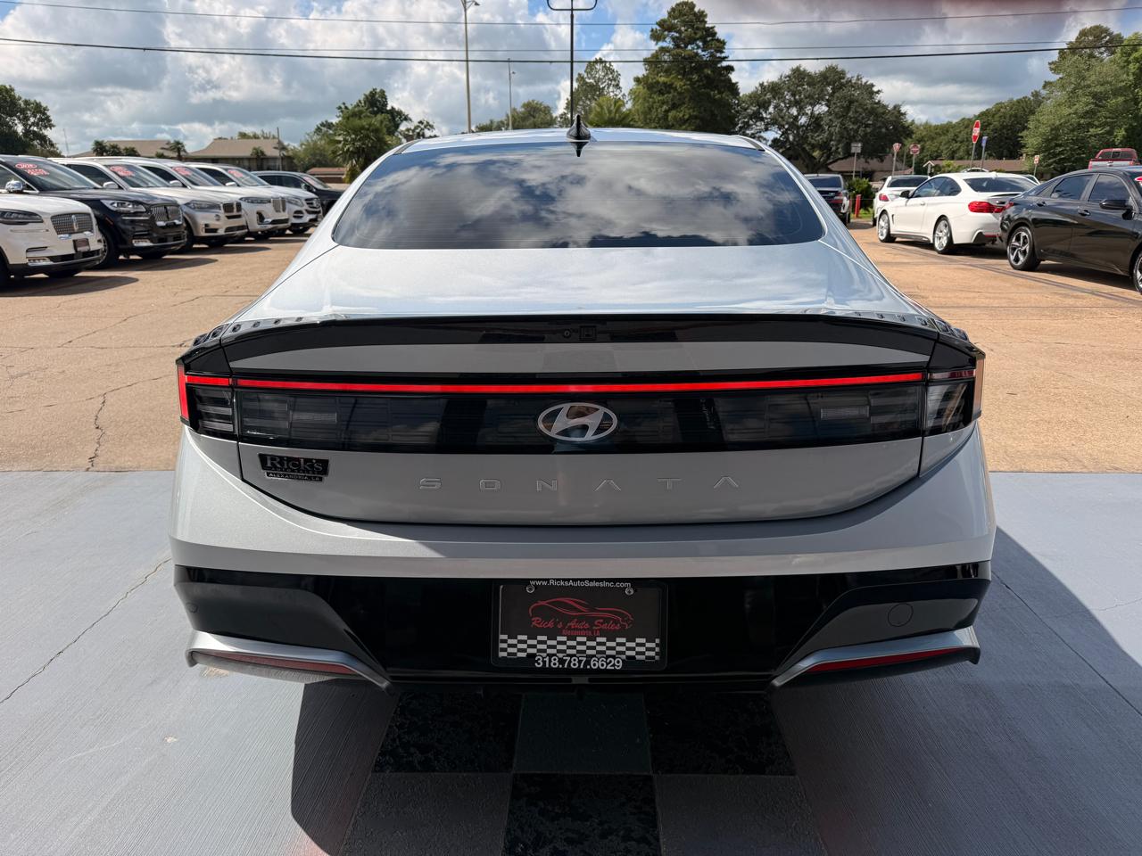 Hyundai Sonata SEL 2024