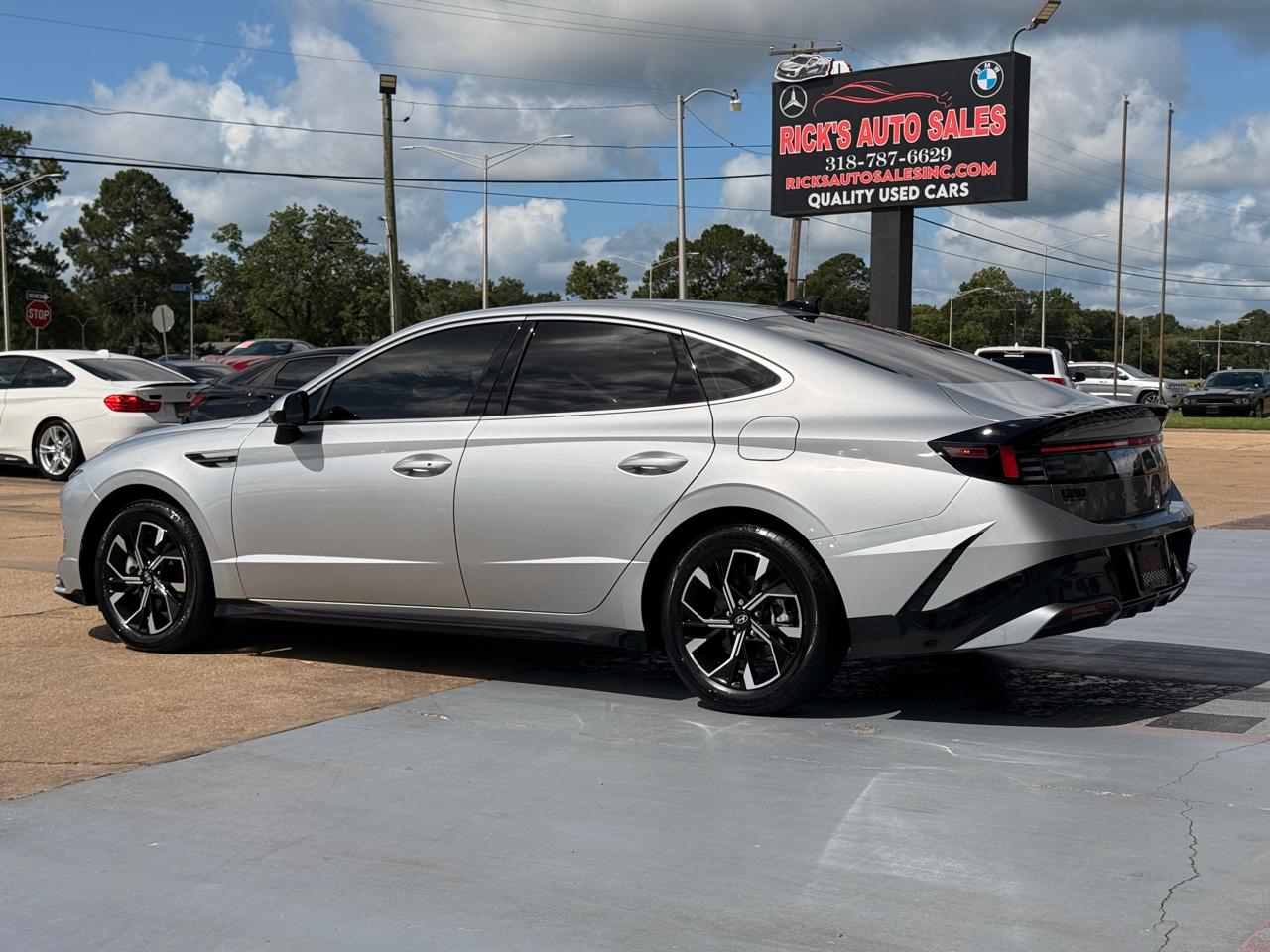 Hyundai Sonata SEL 2024