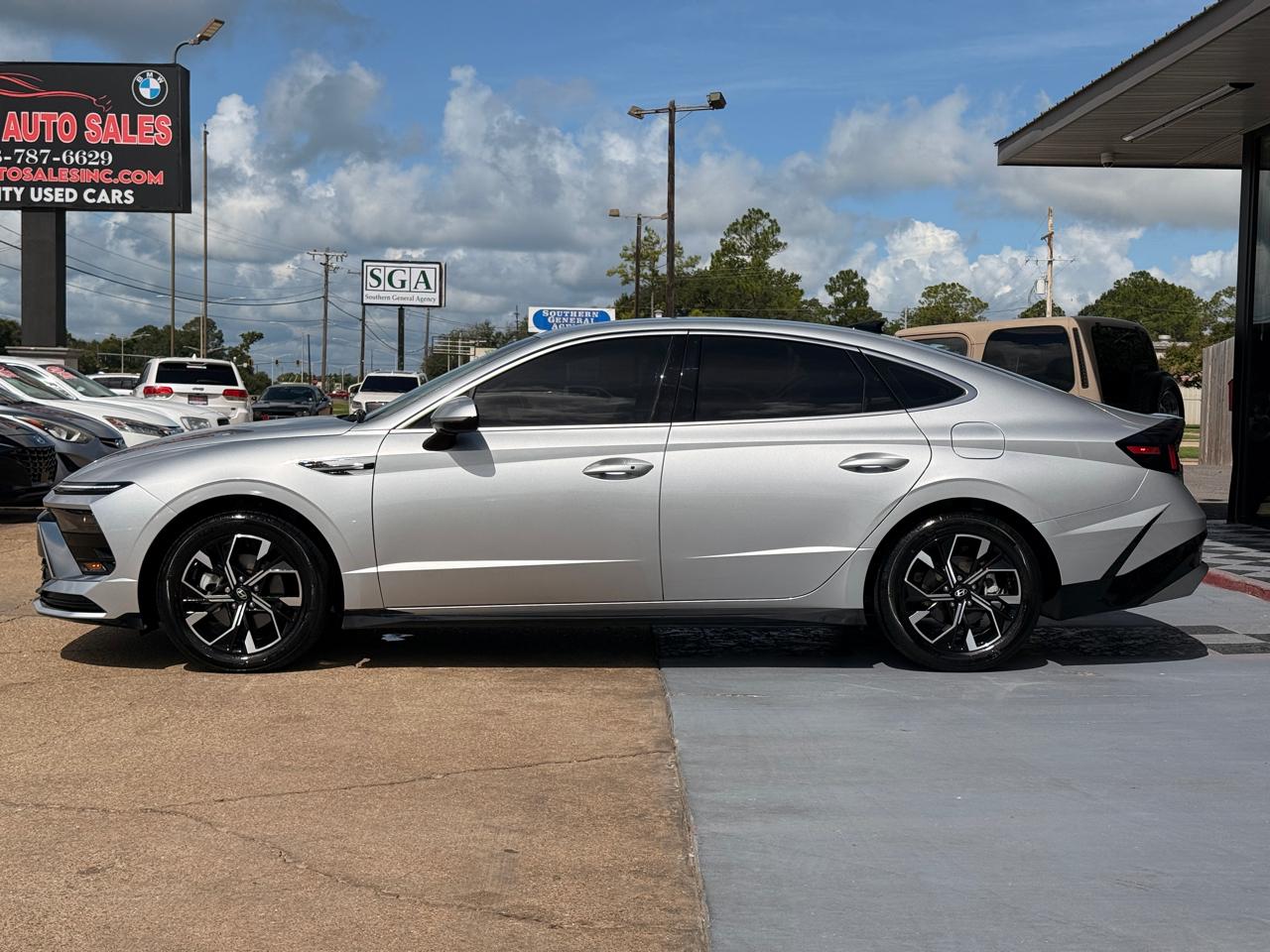 Hyundai Sonata SEL 2024