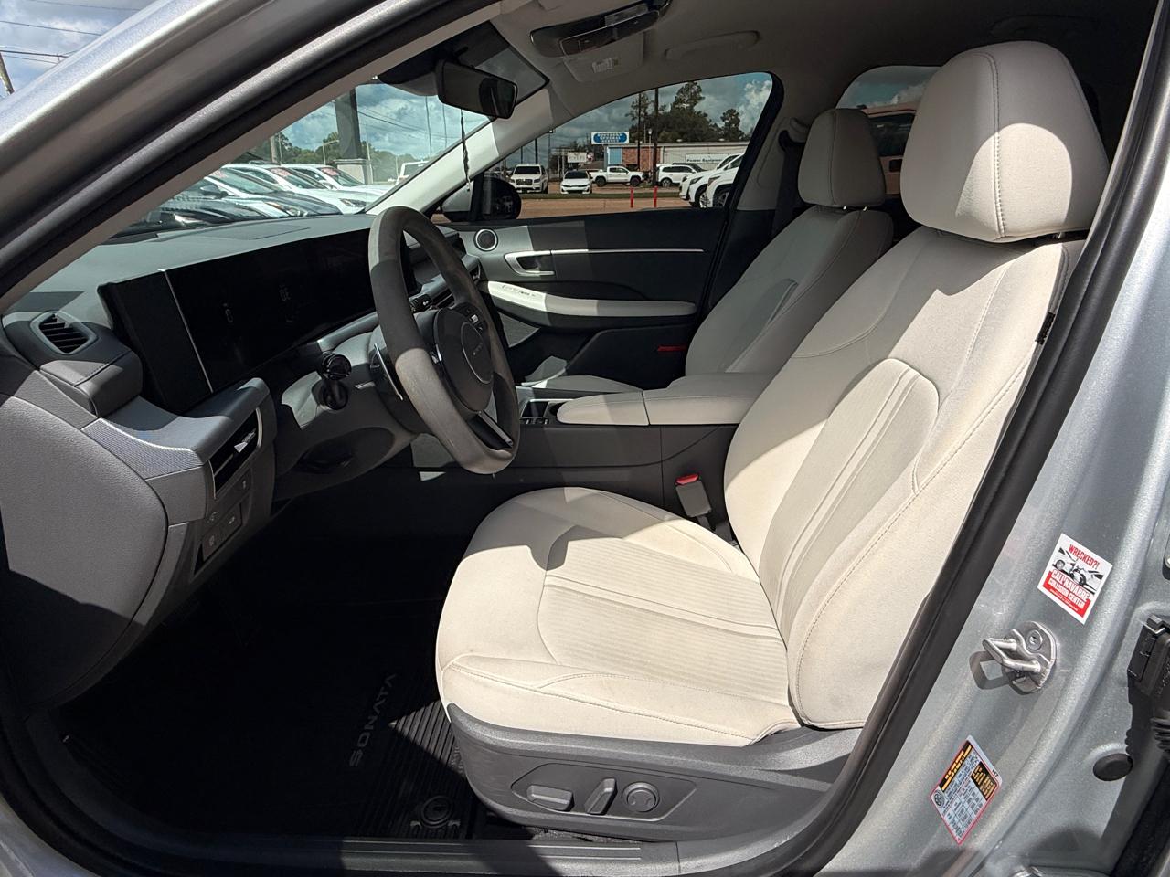 Hyundai Sonata SEL 2024