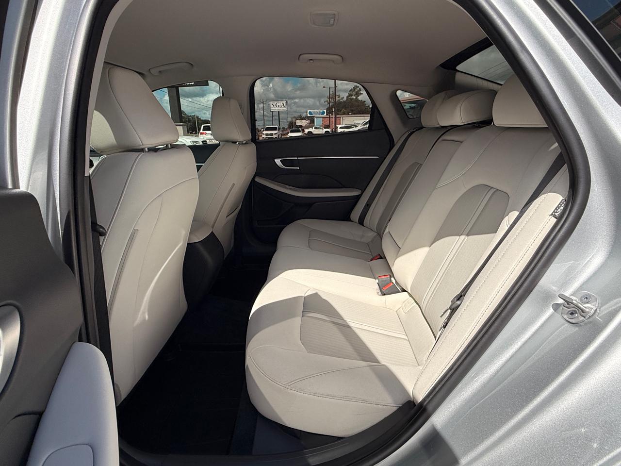 Hyundai Sonata SEL 2024