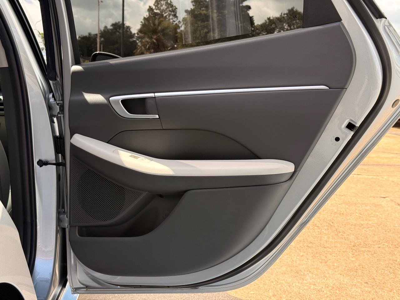 Hyundai Sonata SEL 2024