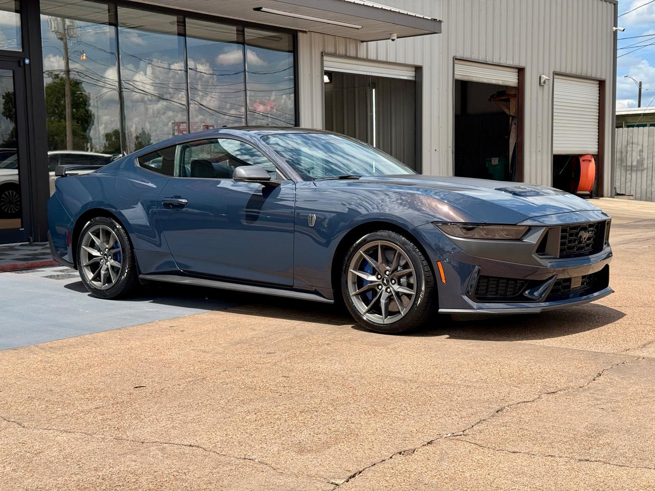 Ford Mustang Dark Horse 2024