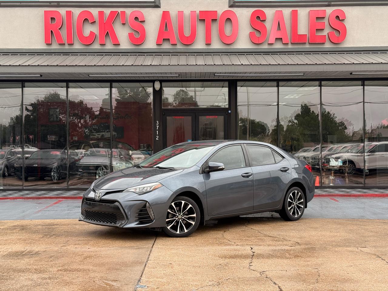 Toyota Corolla XLE CVT 2019