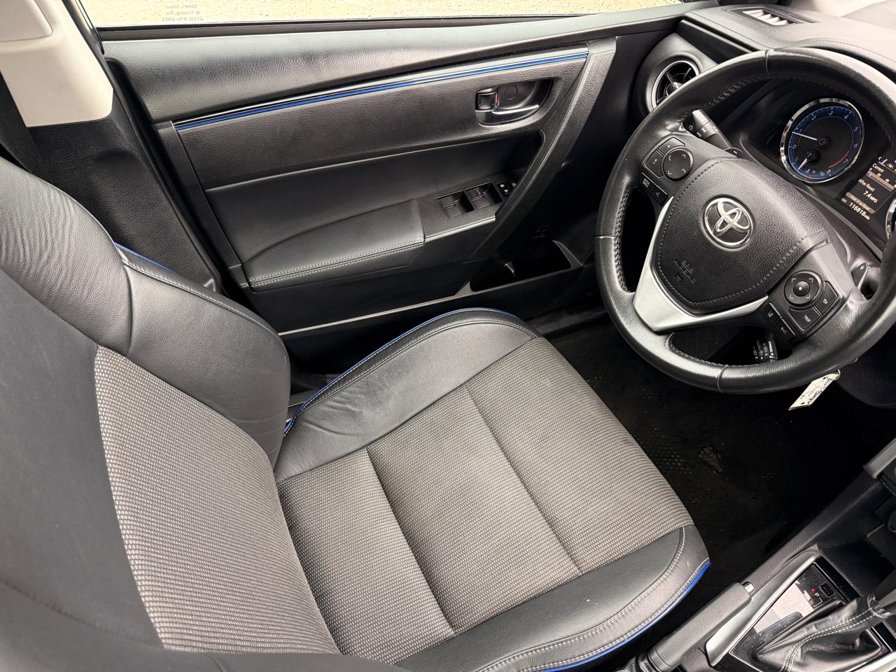 Toyota Corolla XLE CVT 2019