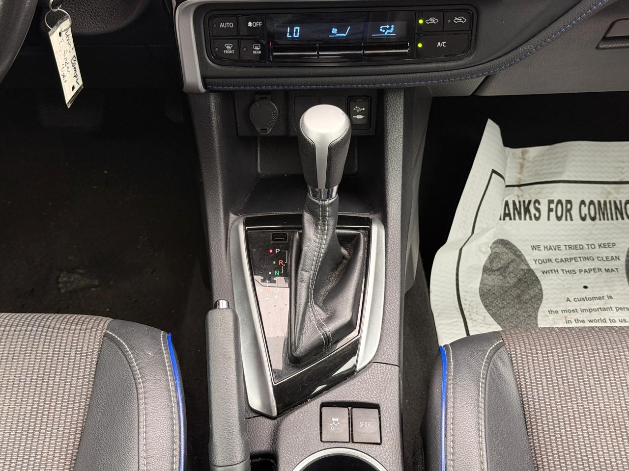 Toyota Corolla XLE CVT 2019