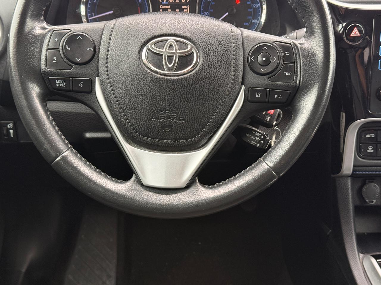 Toyota Corolla XLE CVT 2019