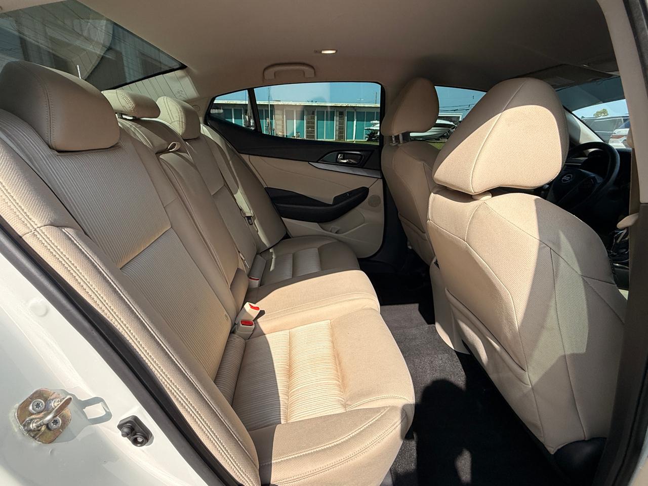 Nissan Maxima 3.5 S 2017