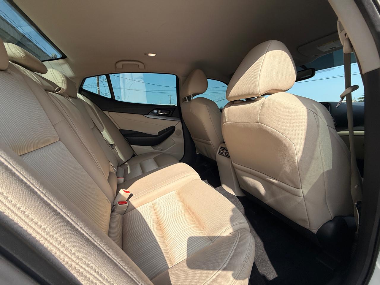 Nissan Maxima 3.5 S 2017