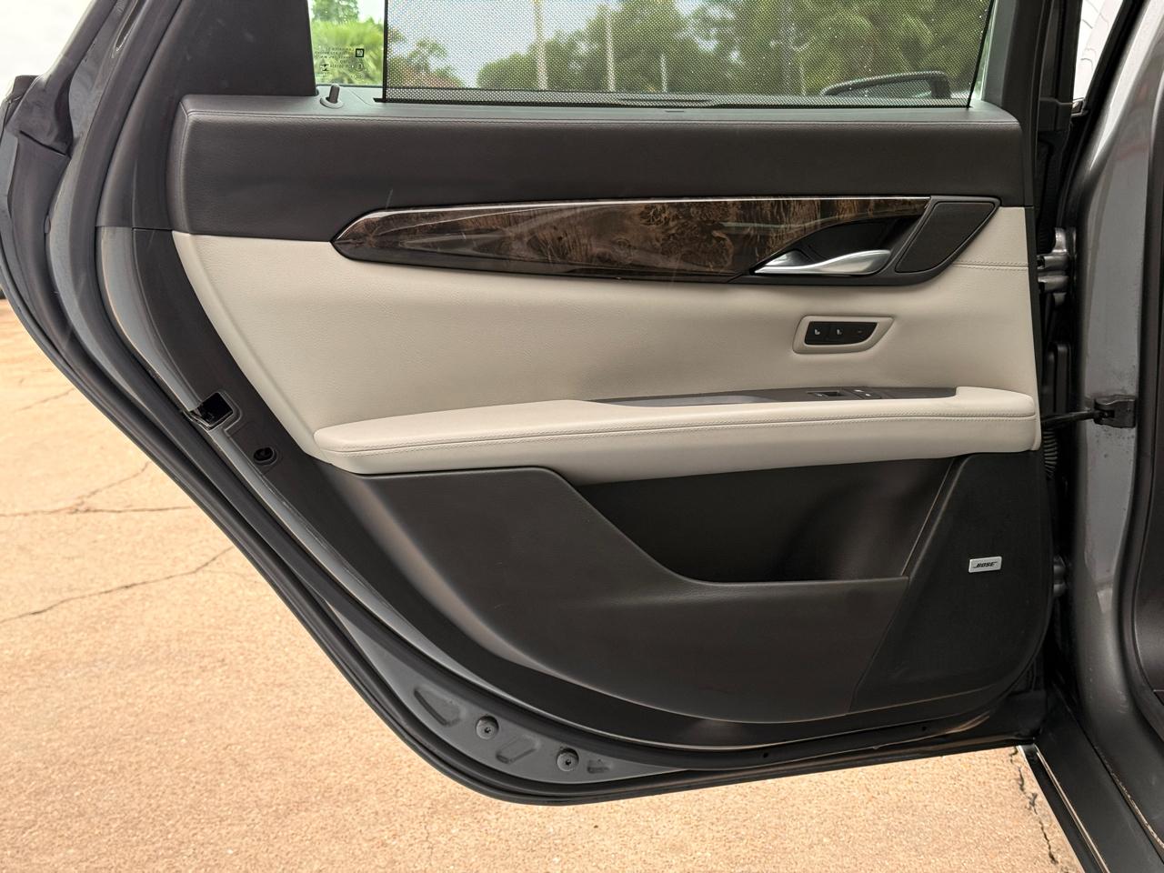 Cadillac CT6 2.0L Luxury 2017
