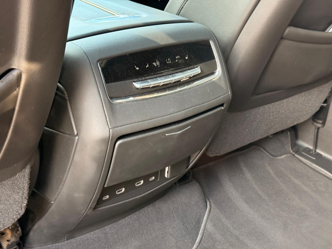 Cadillac Escalade Sport AWD 2021