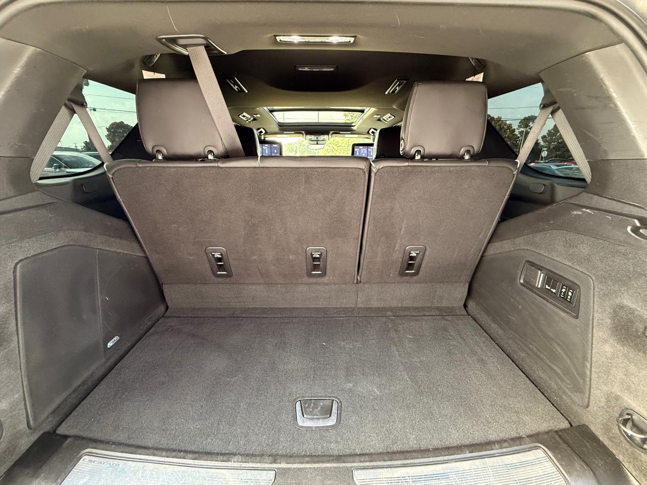 Cadillac Escalade Sport AWD 2021