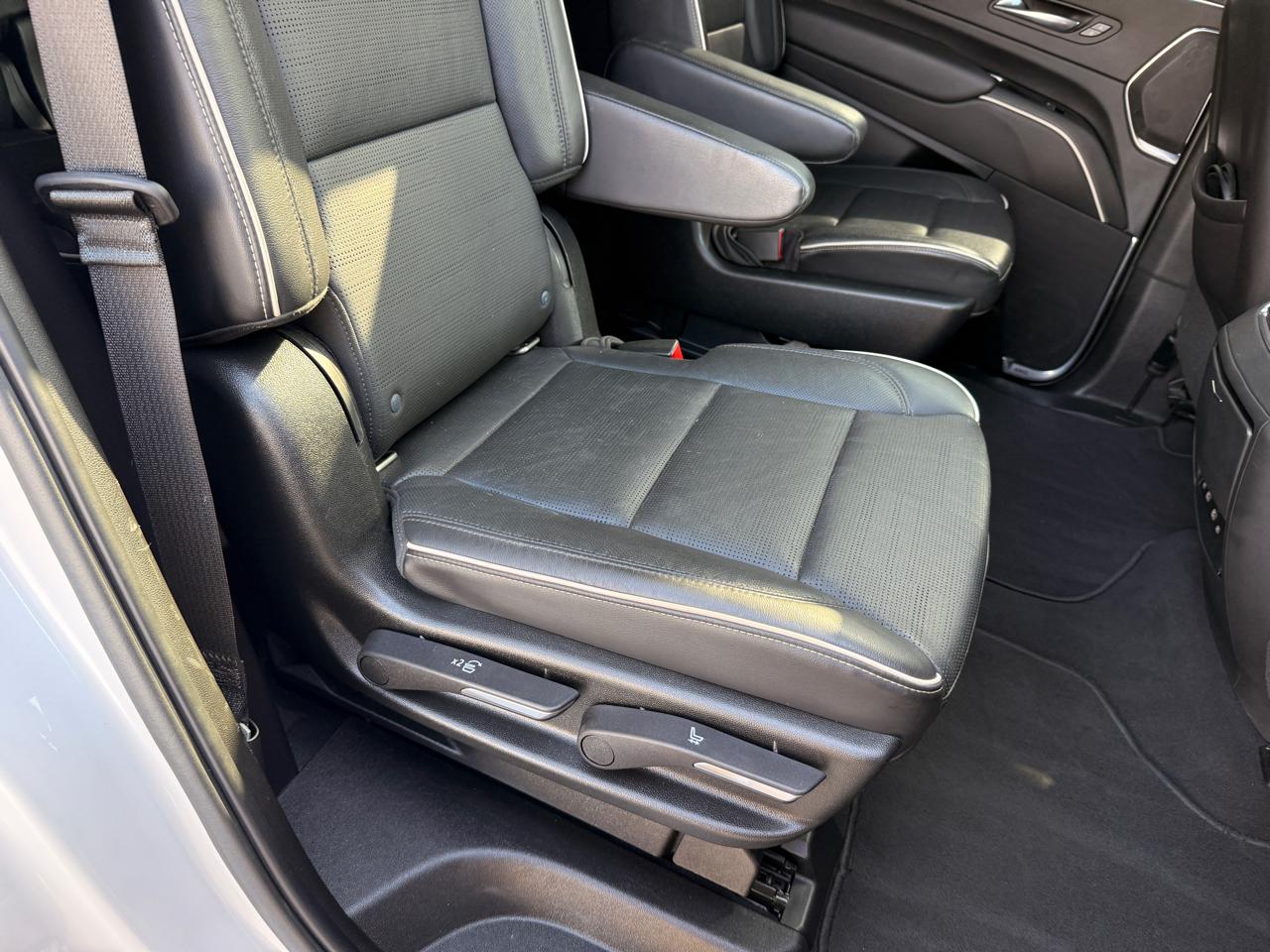Cadillac Escalade Sport AWD 2021