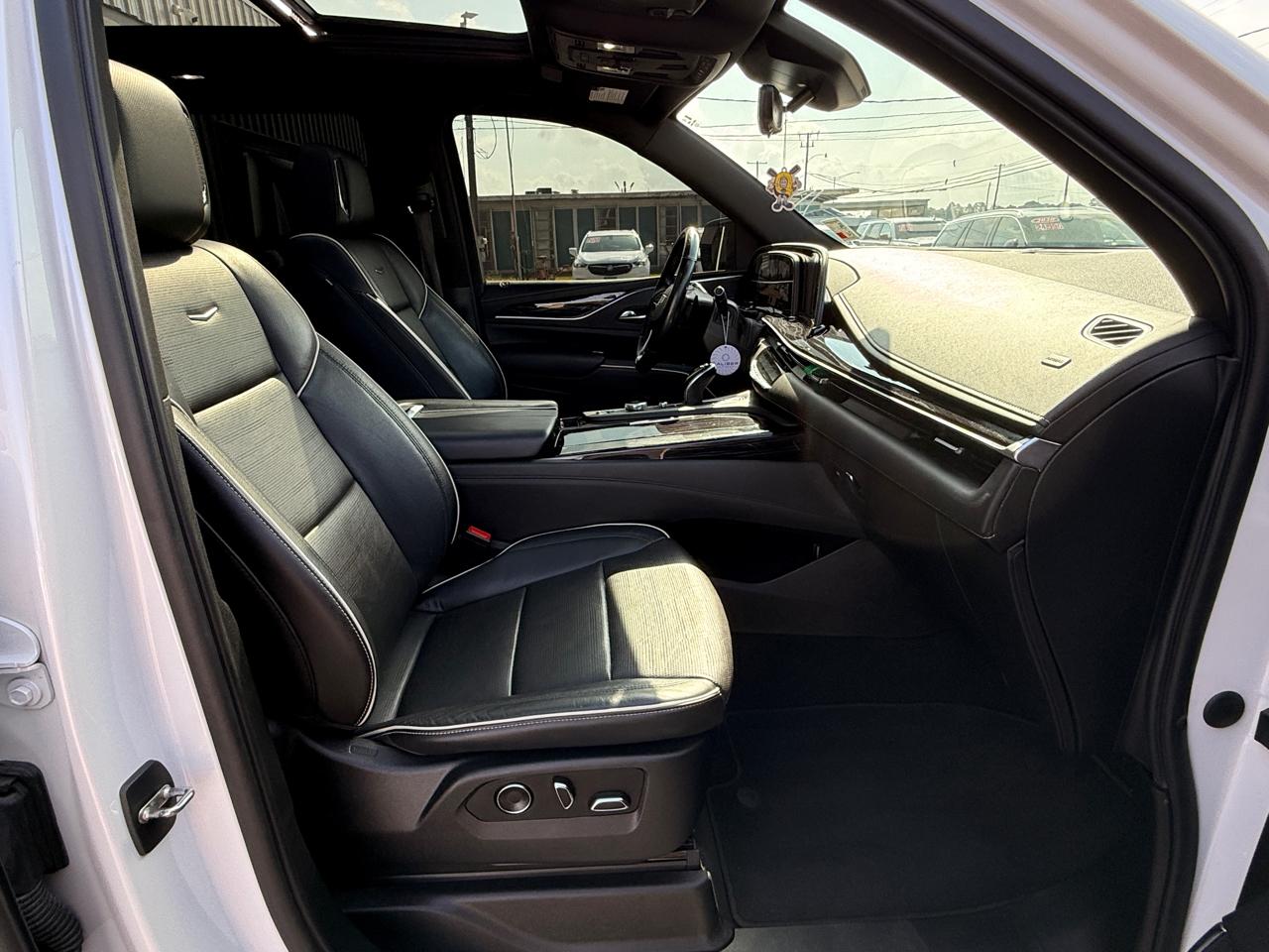 Cadillac Escalade Sport AWD 2021