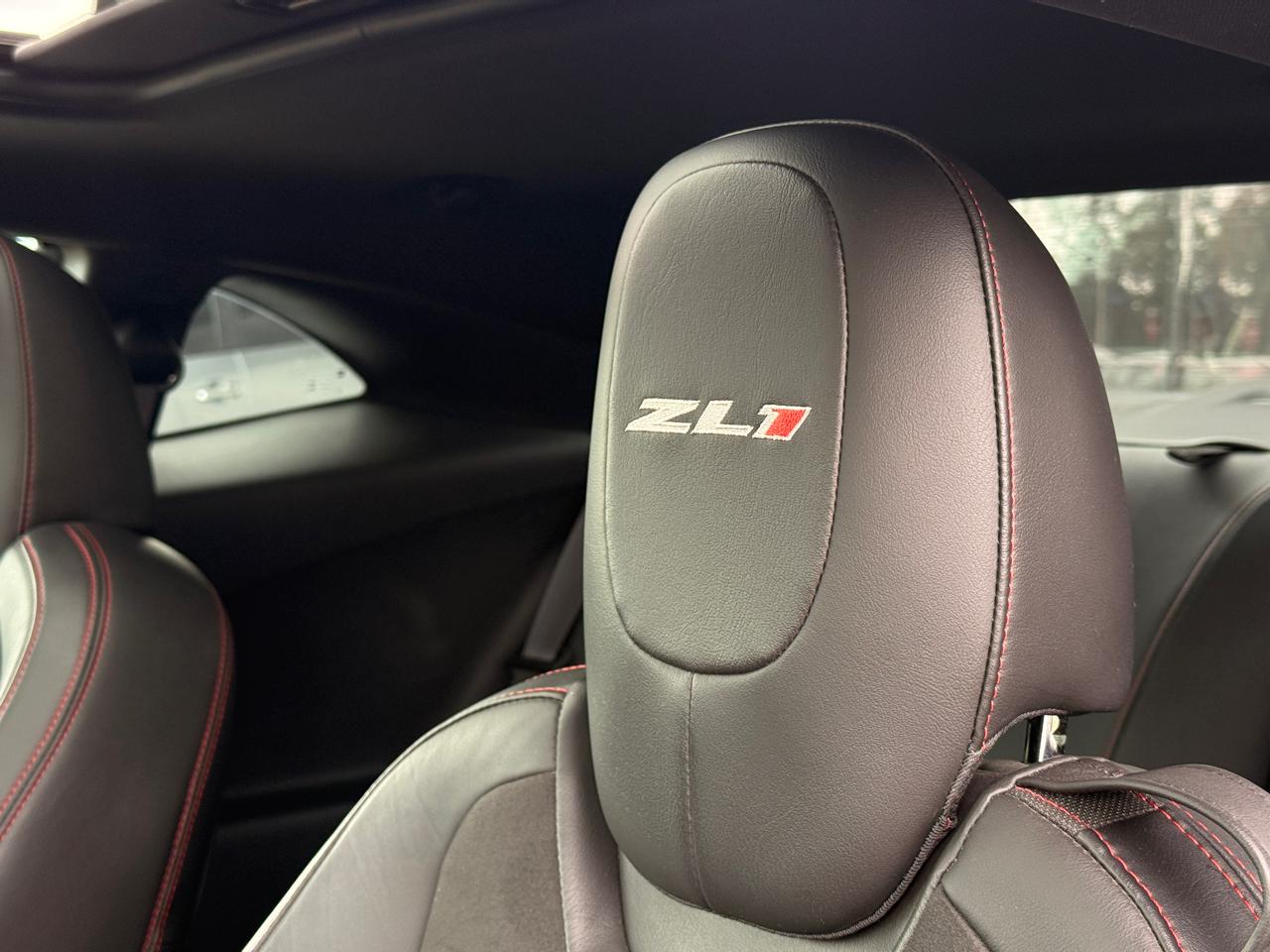Chevrolet Camaro ZL1 2012