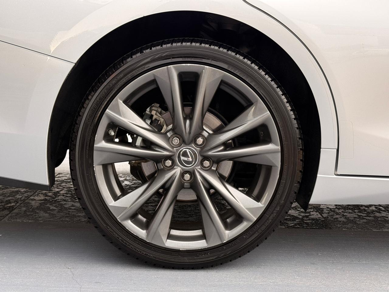 Lexus ES 350 F SPORT 2020