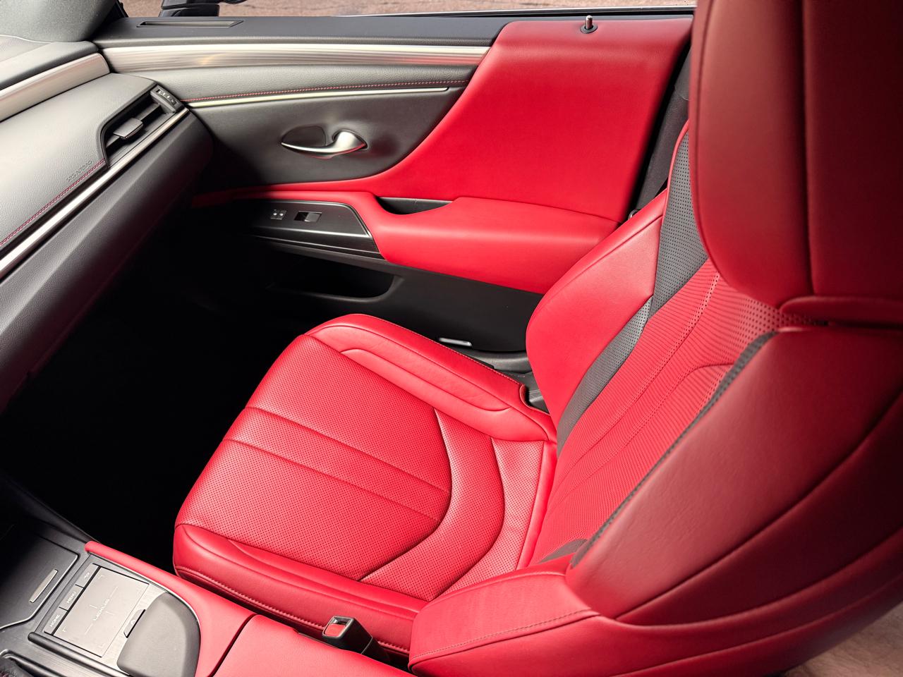 Lexus ES 350 F SPORT 2020