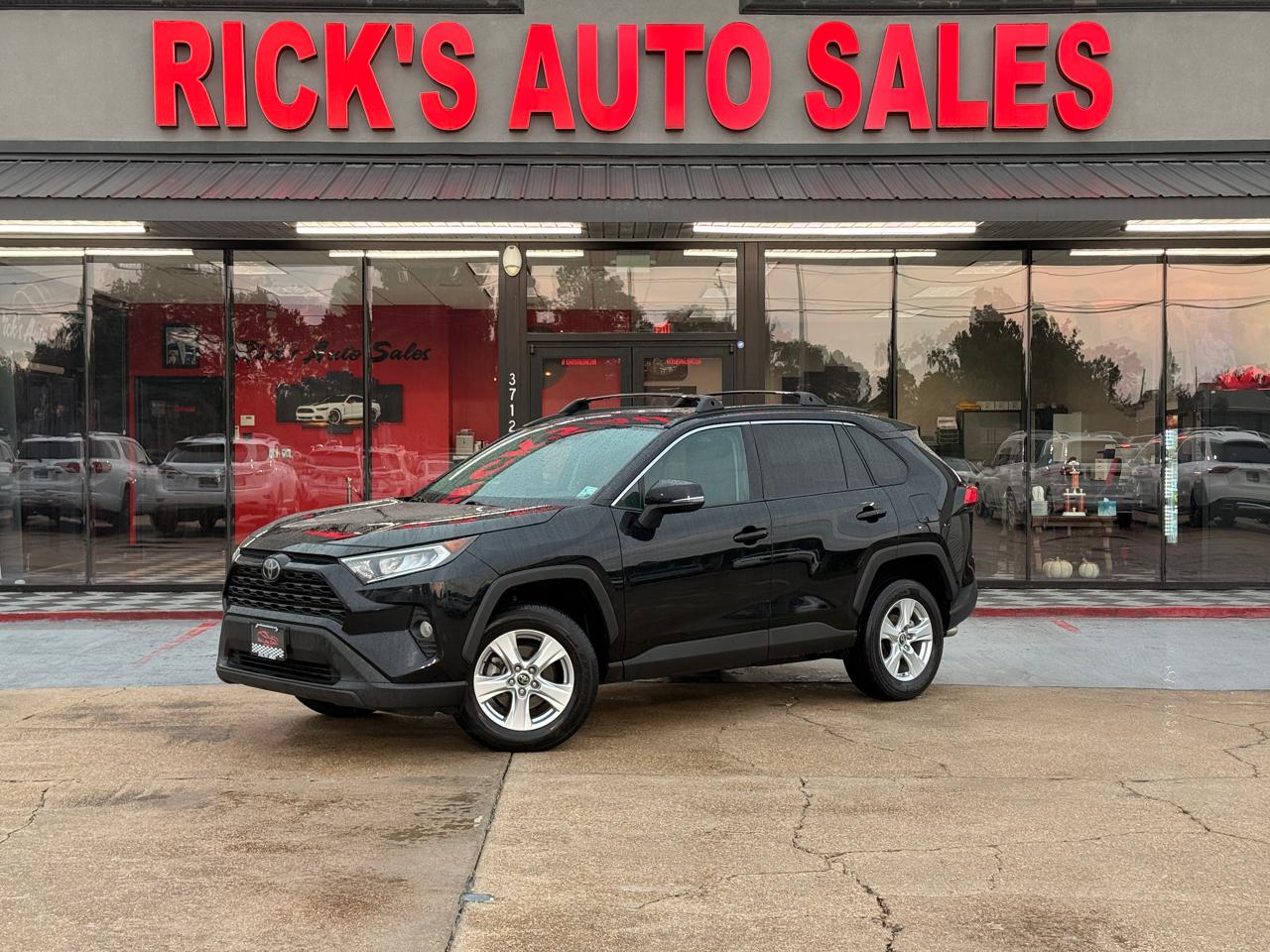 2019 Toyota RAV4 XLE