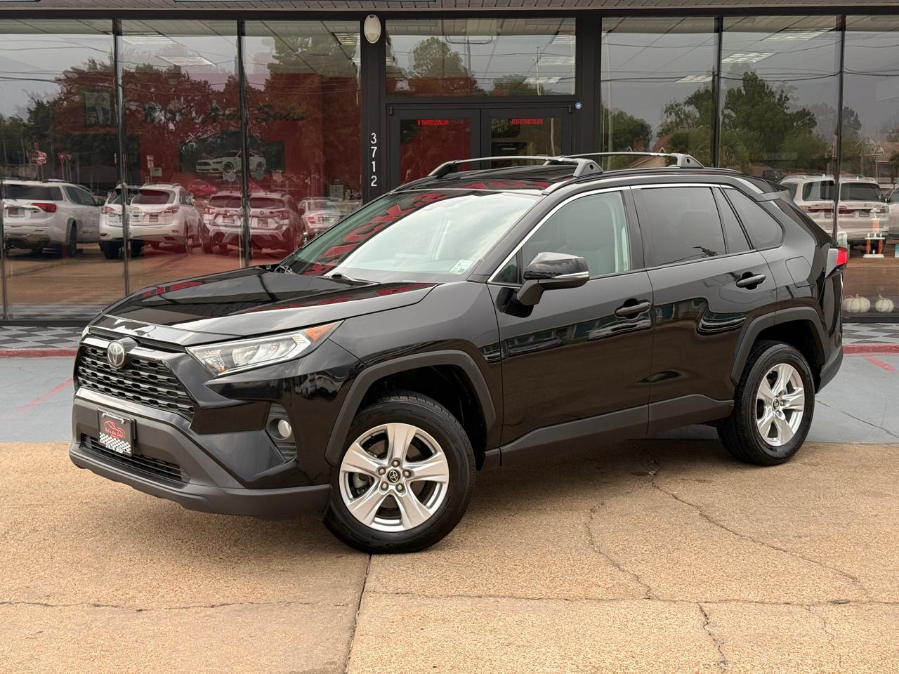 Toyota RAV4 XLE 2019
