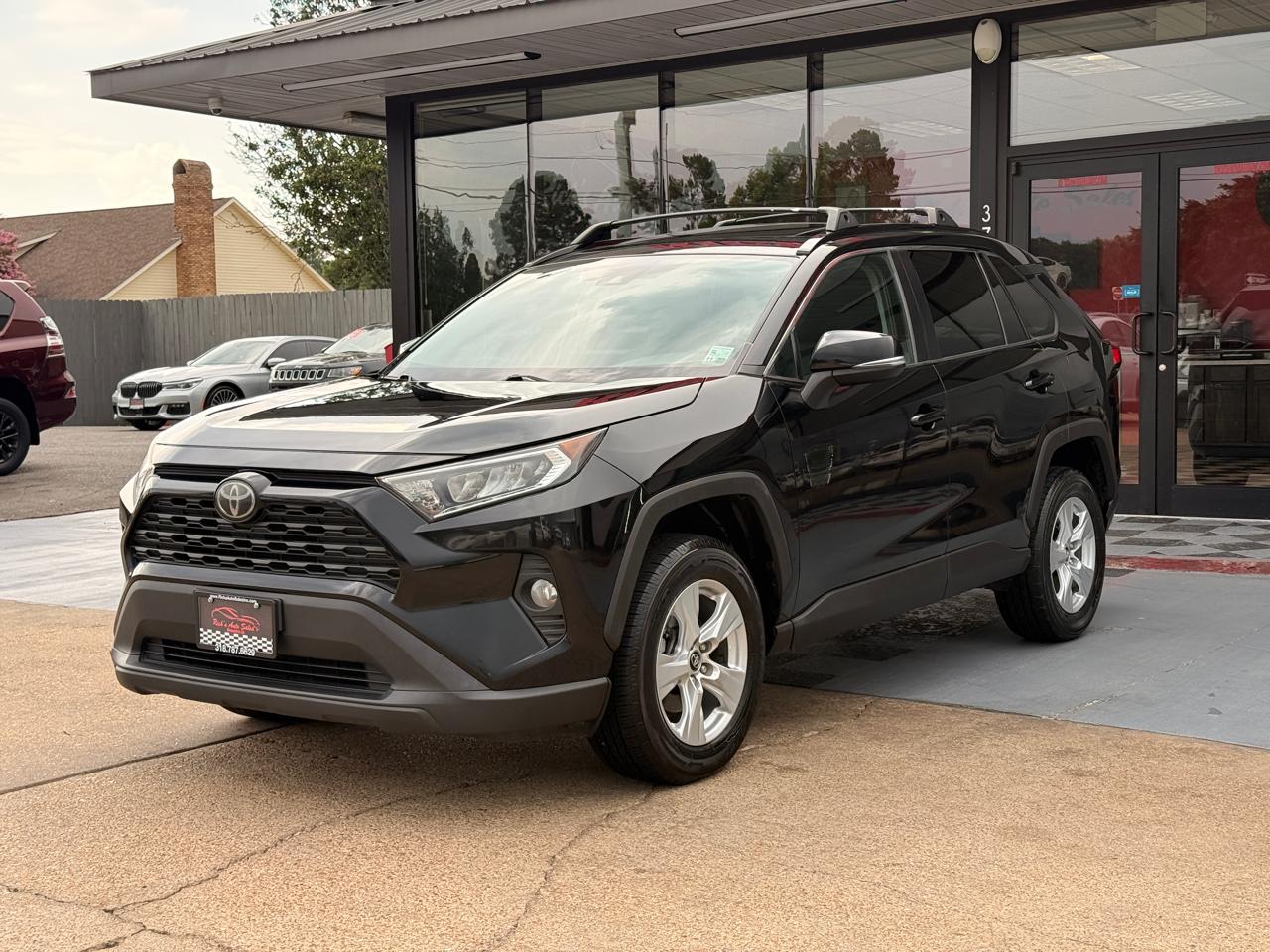 Toyota RAV4 XLE 2019