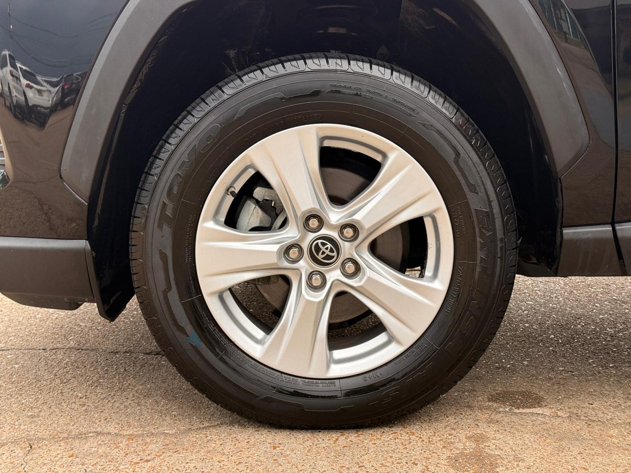 Toyota RAV4 XLE 2019