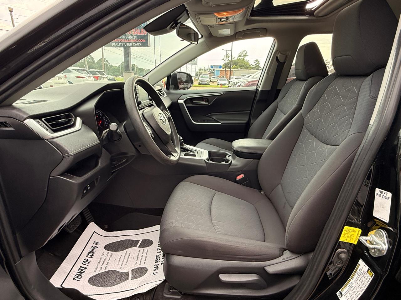 Toyota RAV4 XLE 2019