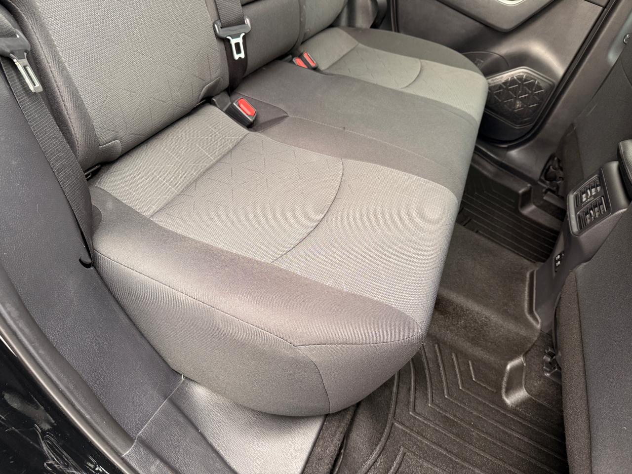 Toyota RAV4 XLE 2019