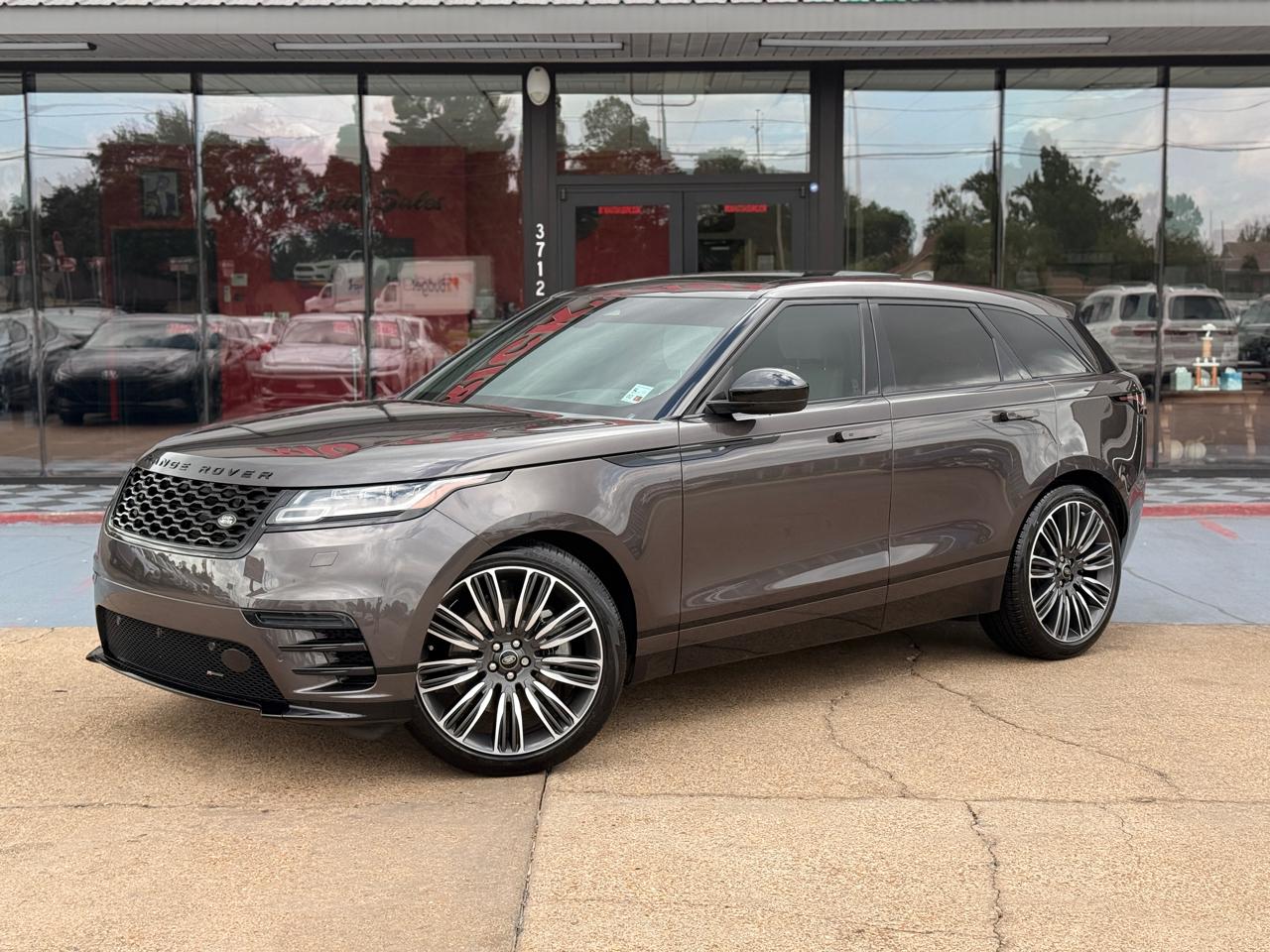 Land Rover Range Rover Velar R-Dynamic S 2023