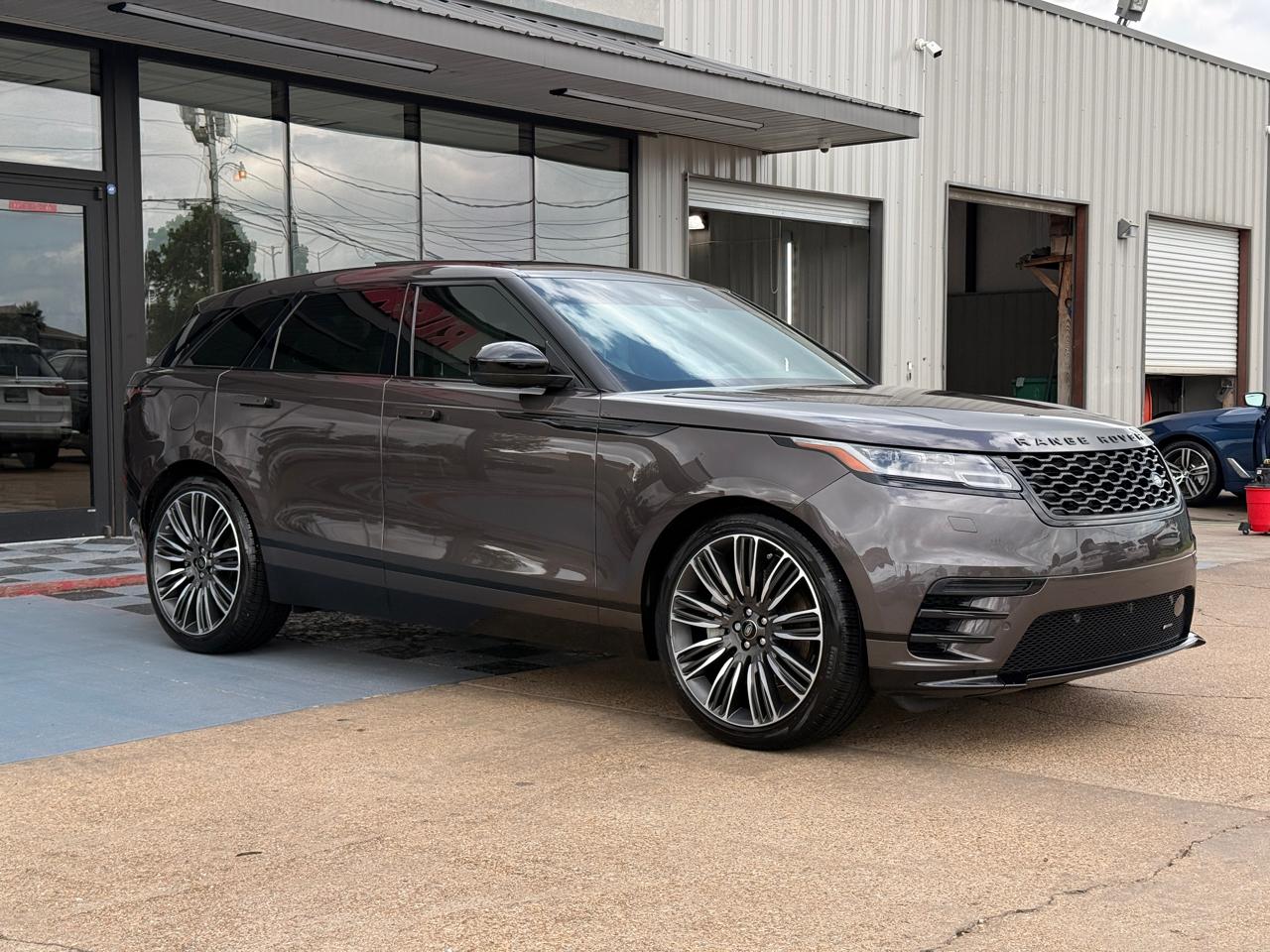 Land Rover Range Rover Velar R-Dynamic S 2023