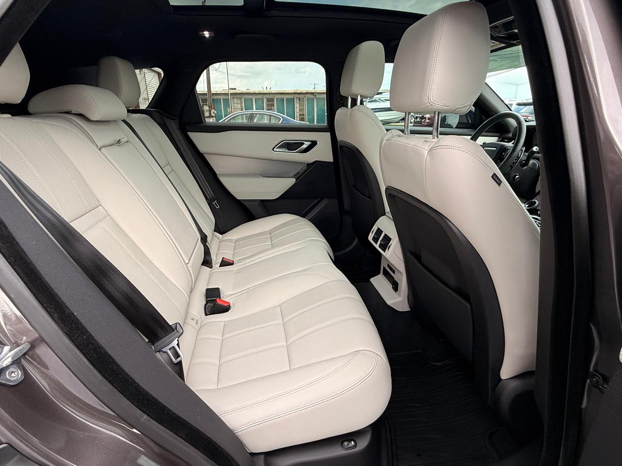 Land Rover Range Rover Velar R-Dynamic S 2023