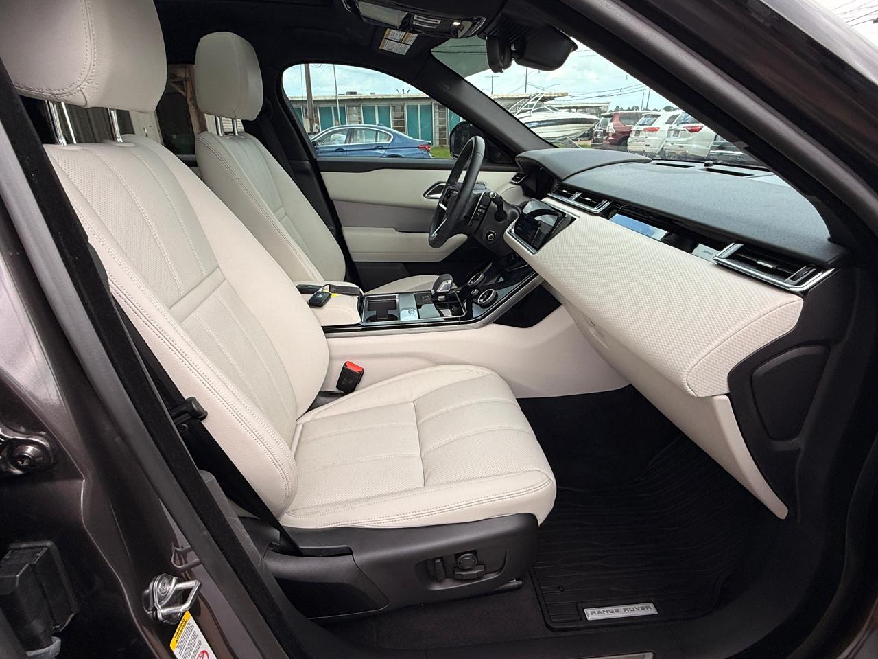 Land Rover Range Rover Velar R-Dynamic S 2023
