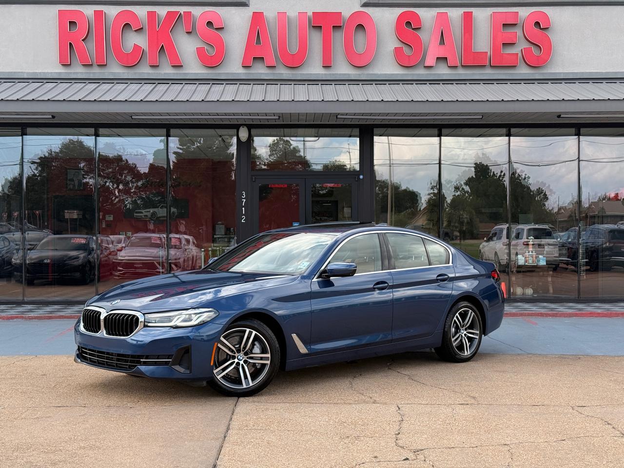 BMW 5-Series 530i 2021