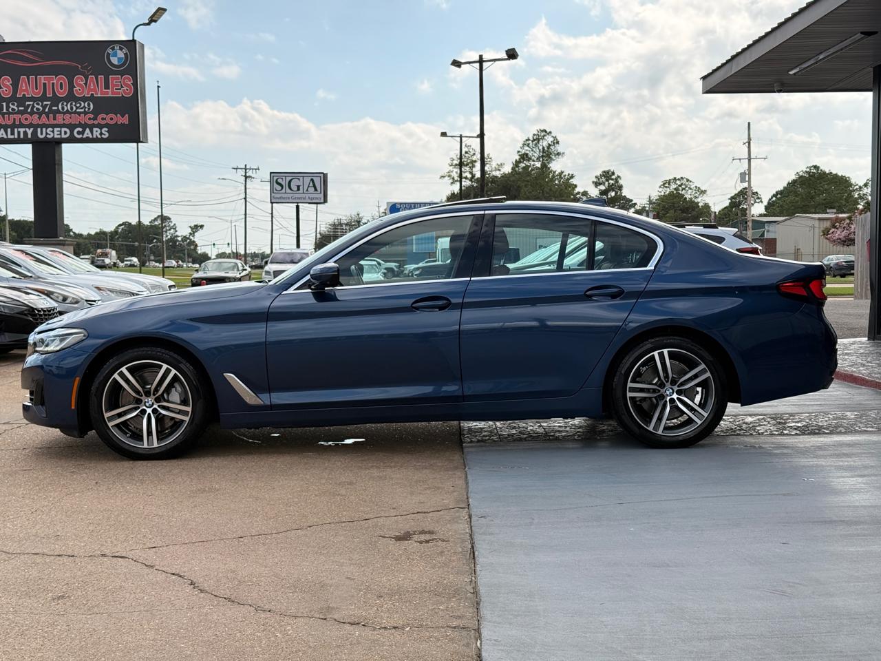 BMW 5-Series 530i 2021