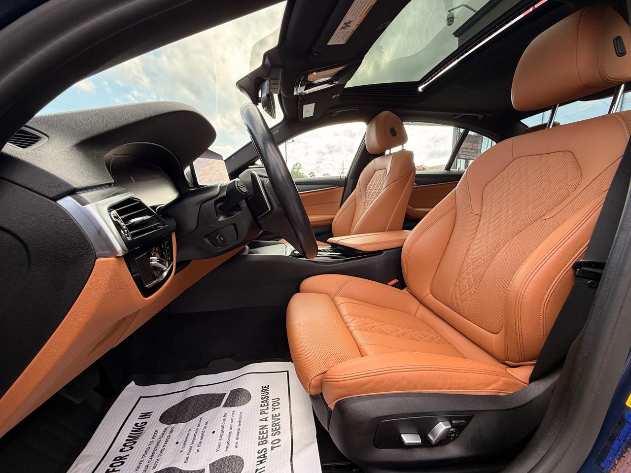 BMW 5-Series 530i 2021