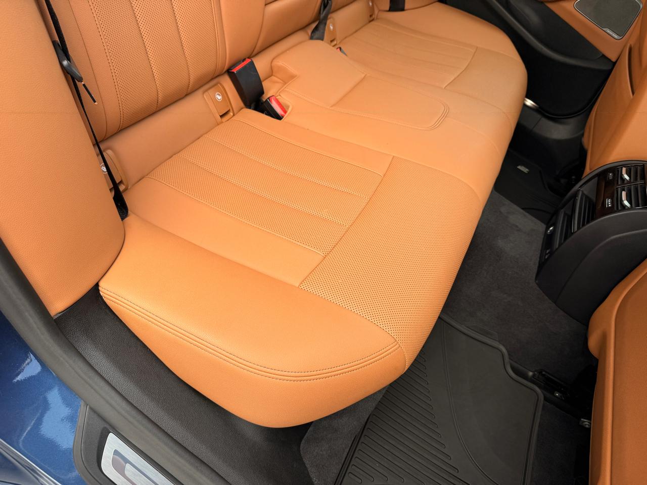 BMW 5-Series 530i 2021