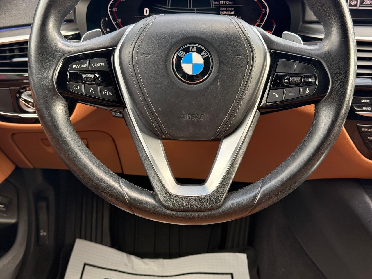 BMW 5-Series 530i 2021