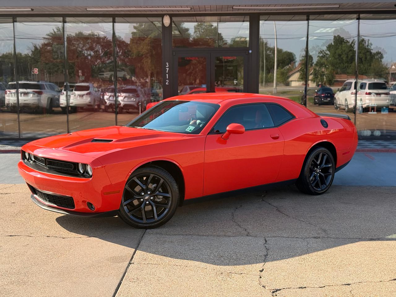 Dodge Challenger SXT Plus 2023