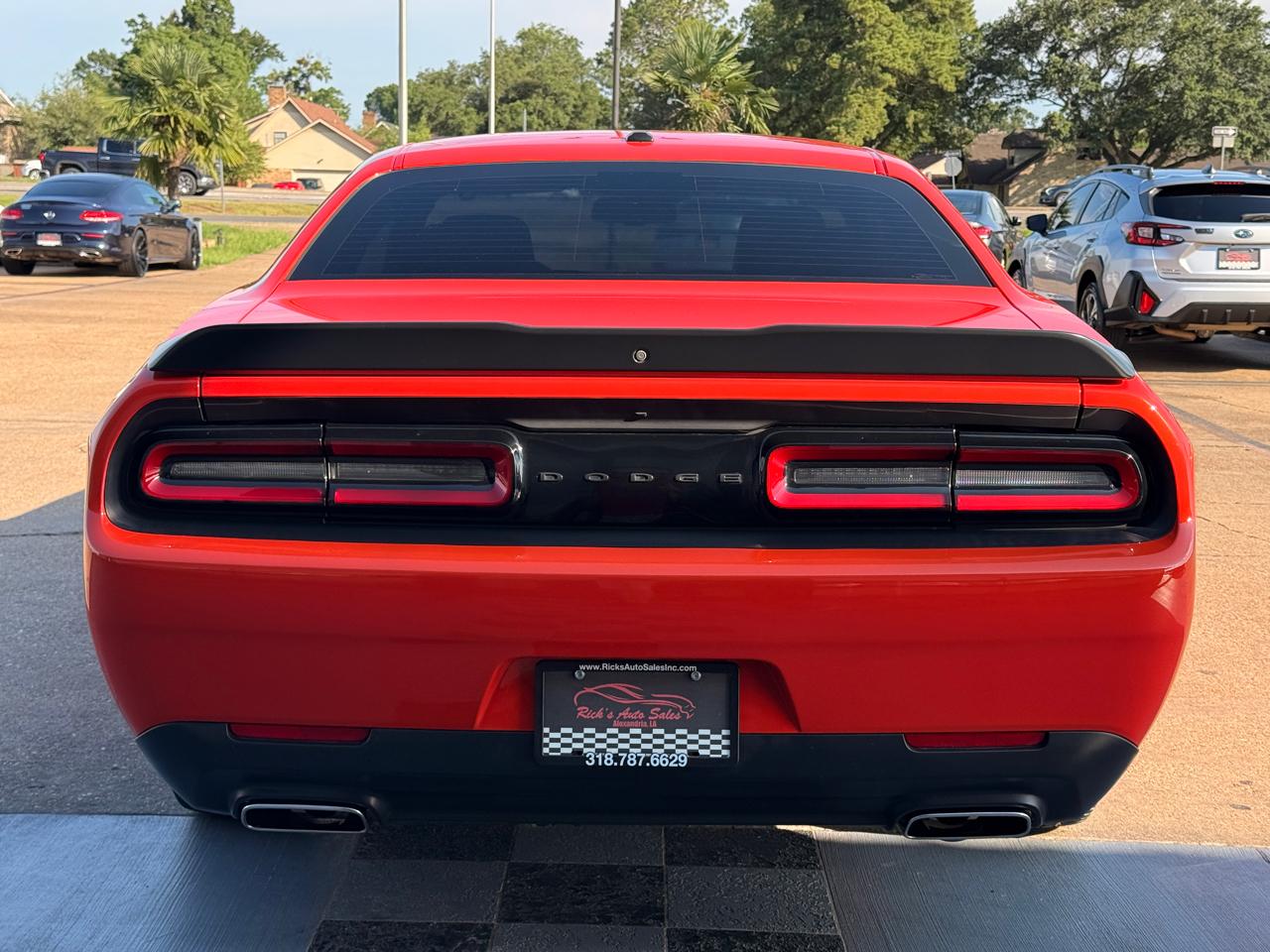 Dodge Challenger SXT Plus 2023