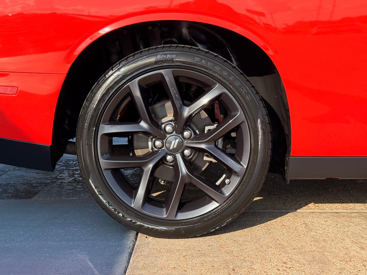Dodge Challenger SXT Plus 2023