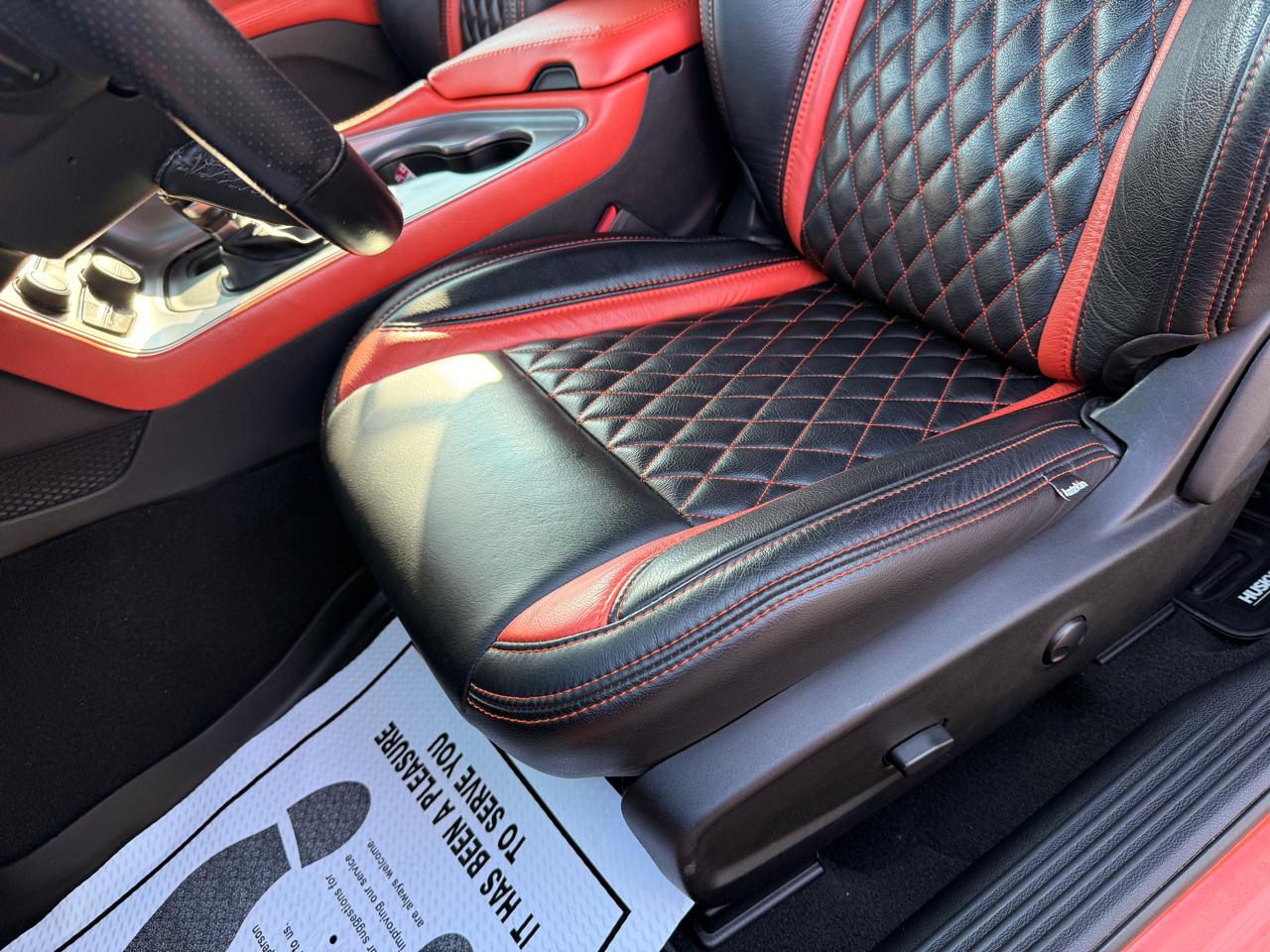 Dodge Challenger SXT Plus 2023