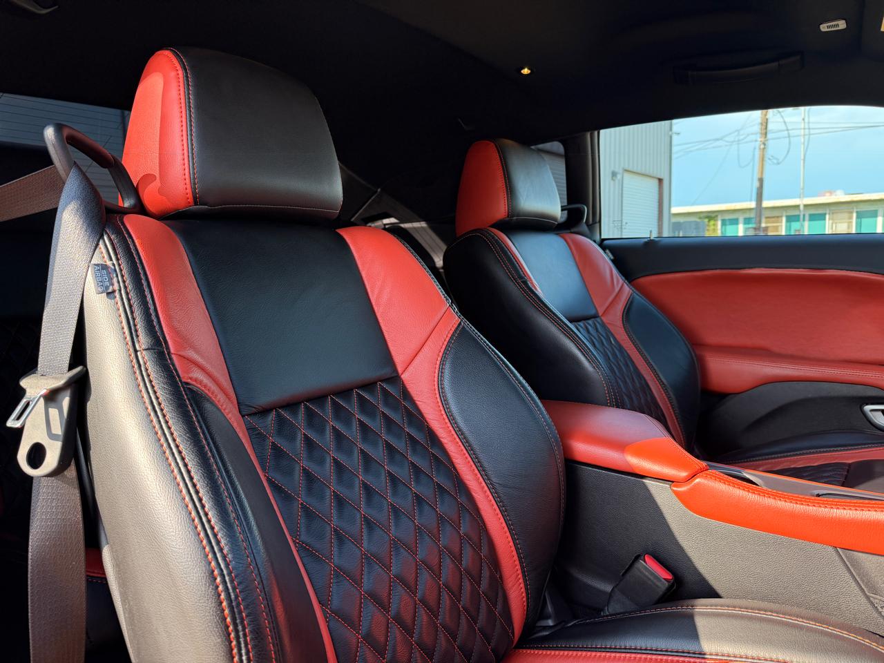 Dodge Challenger SXT Plus 2023