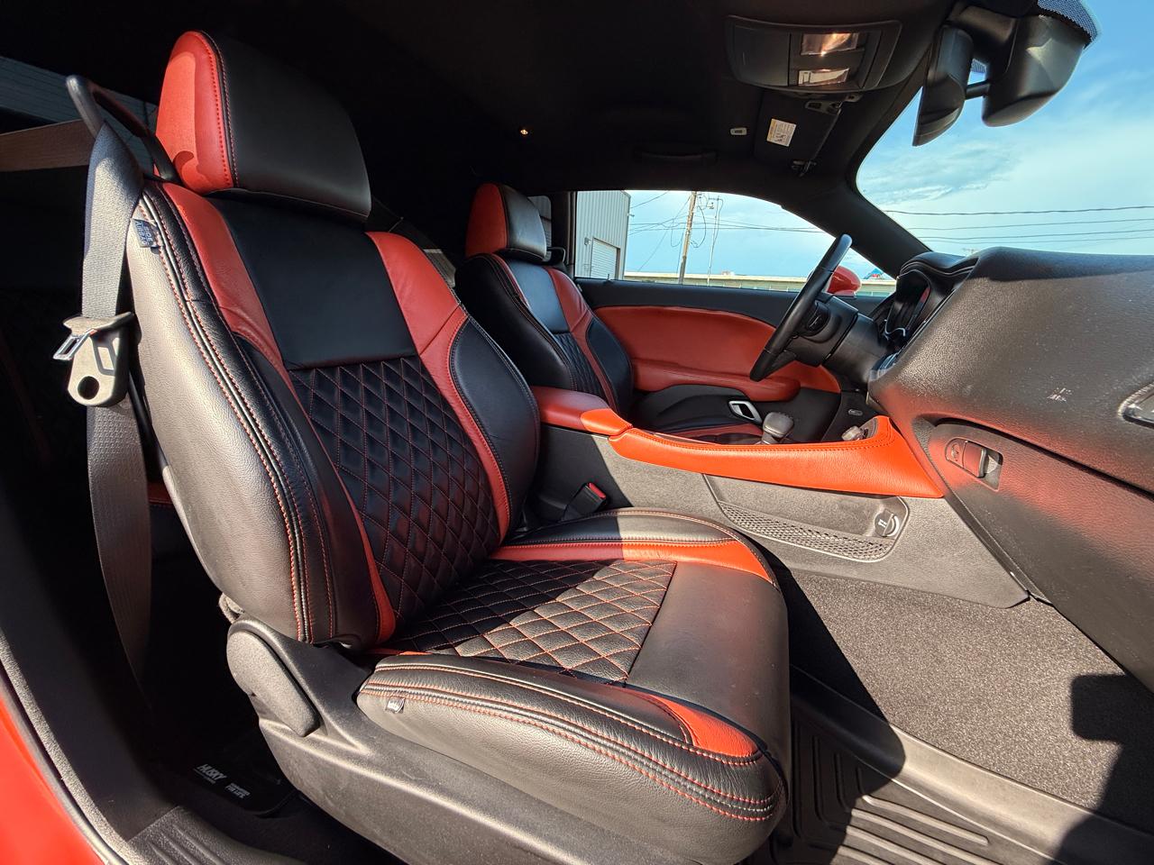 Dodge Challenger SXT Plus 2023