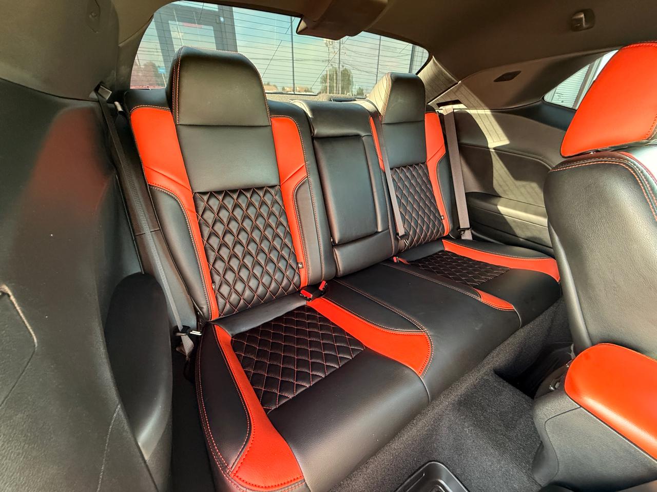 Dodge Challenger SXT Plus 2023