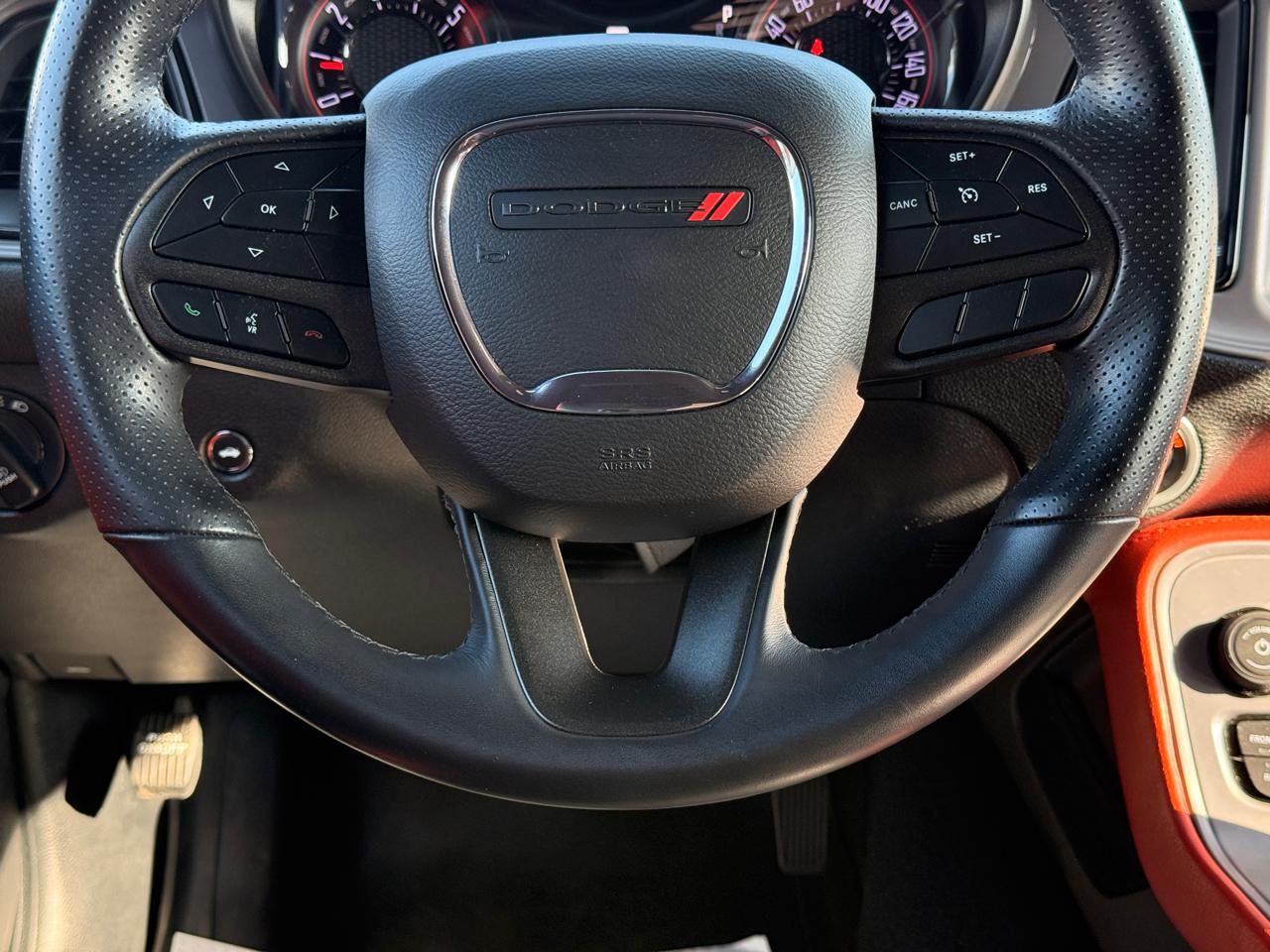 Dodge Challenger SXT Plus 2023