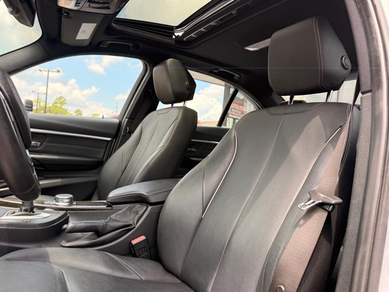 BMW 3-Series 330i SULEV Sedan 2017
